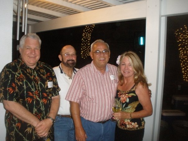 6175 1201390203263 1483817823 551896 6907419 n